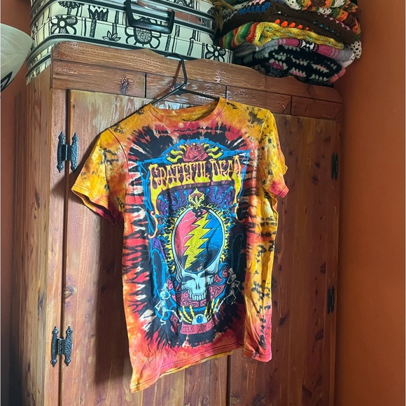 Grateful Dead Steal Your Face Hand Tie Dyed T Shirt - Picture 3 of 4